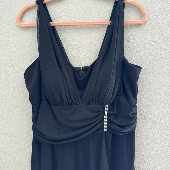 BETSEY & ADAM Black Long Formal‎ Dress Size 16W - Picture 5 of 9